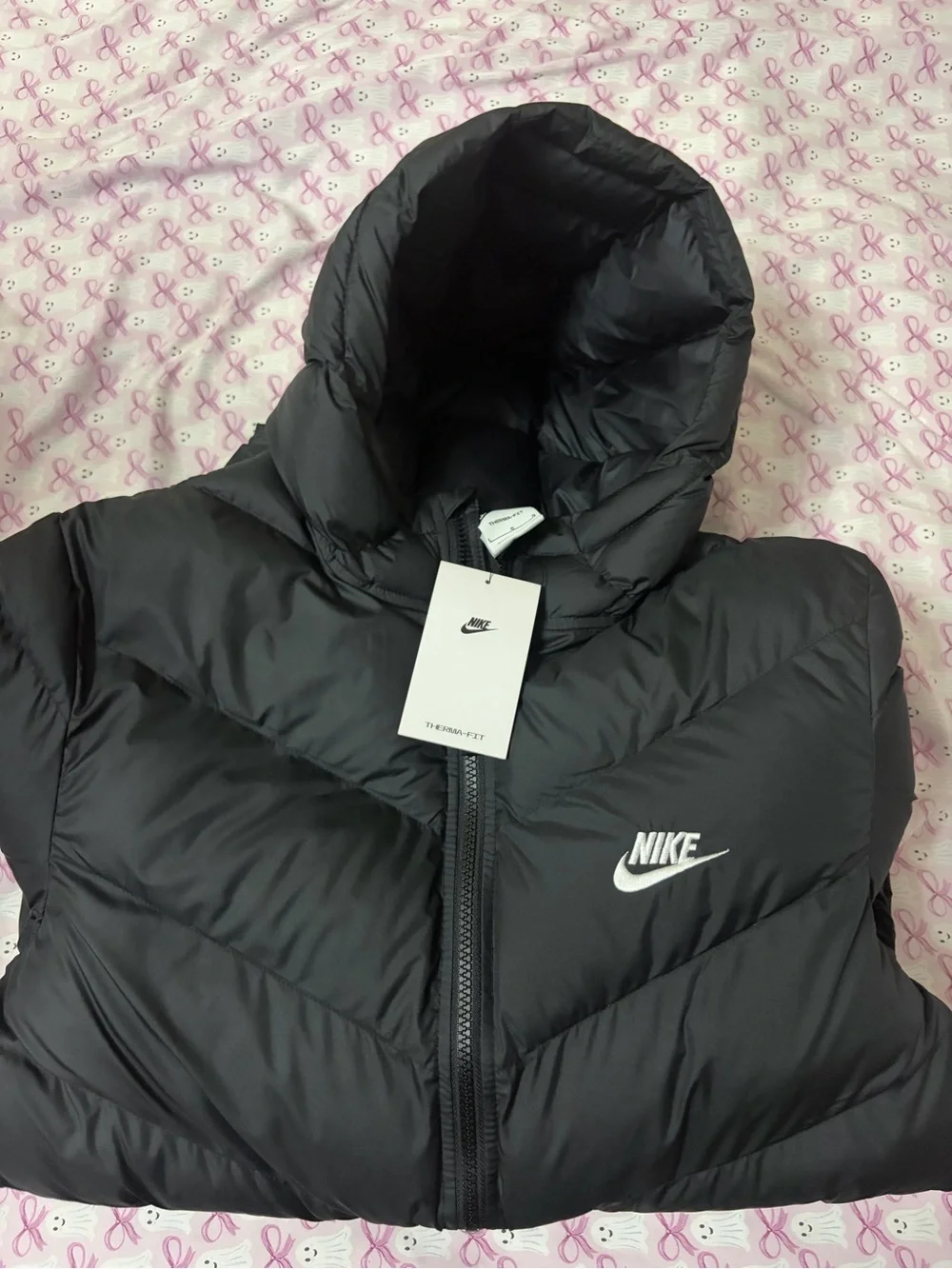 Nike Women's Black Quilted Puffer Jacket with Hood